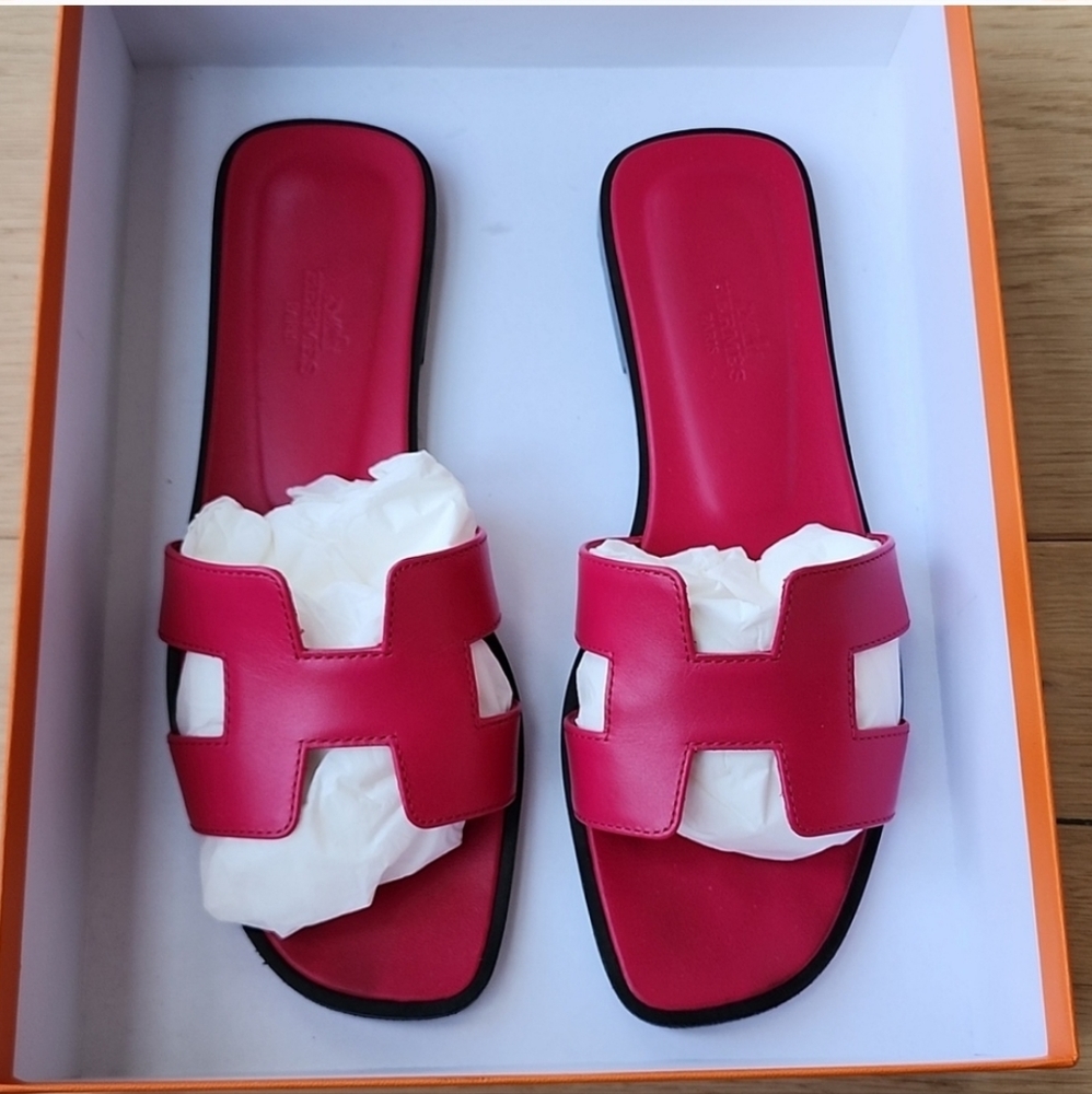 Hermès Rose Fuchsia Oran Sandals Size 37.5